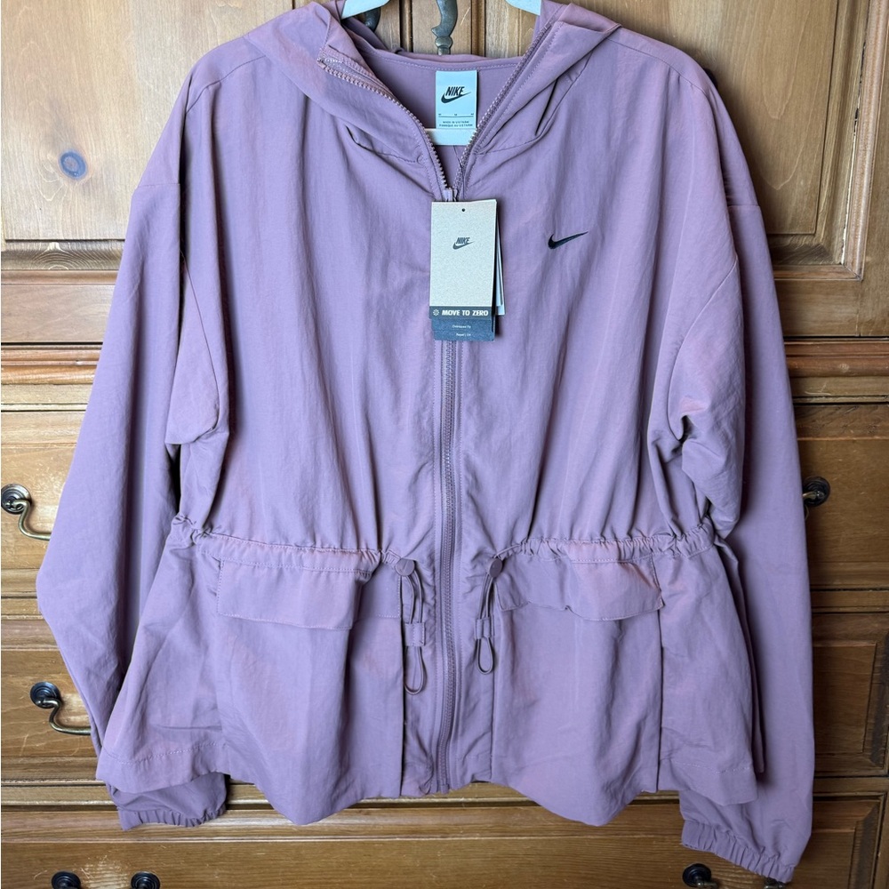 NWT Nike Women's Mauve Hooded Jacket